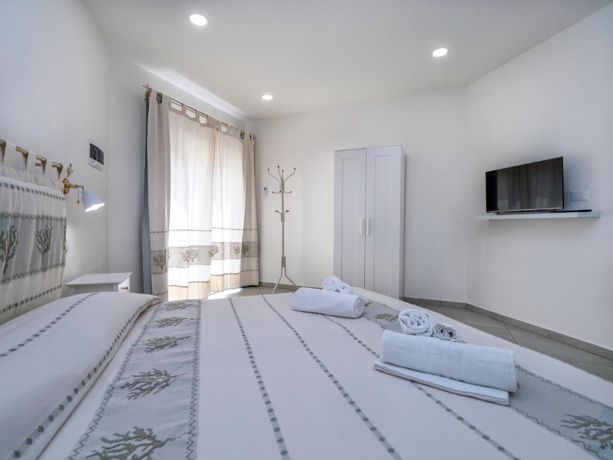 Aldo Moro Rooms オルビア エクステリア 写真
